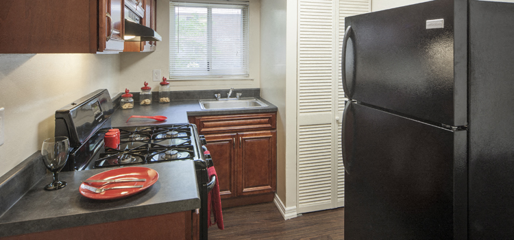 Oakview Apartments | Apartments in Coram, NY